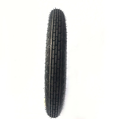 Leveranciers van motorrijwielen 2.50-17 6PR voor Nigeria Markt 6/8 PR Rubbergehalte 30%-45%