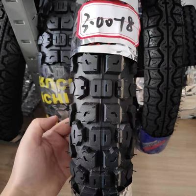 Deep Design 18 inch motorfietsband voor en laden in Qingdao Port