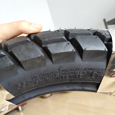Bandenkas 110/90-17 Motorfietsband met 35% tot 55% rubbergehalte