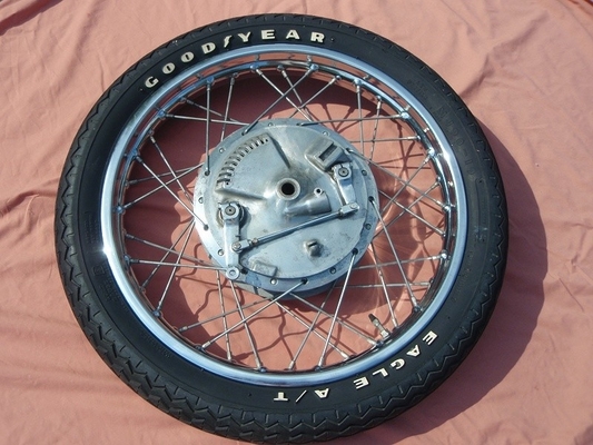 130/90-15 Moto Tubeless Motorcycle banden banden van natuurlijk rubber Nylon staal