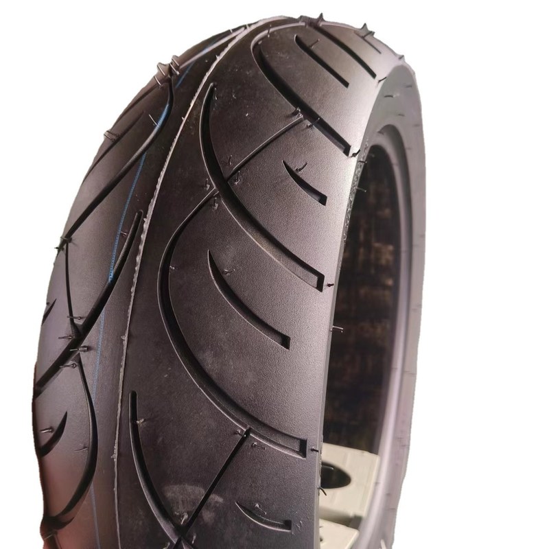 35% tot 55% rubbergehalte Nylon buisloze motorfietsband 150/70-13 banden voor vervanging/reparatie