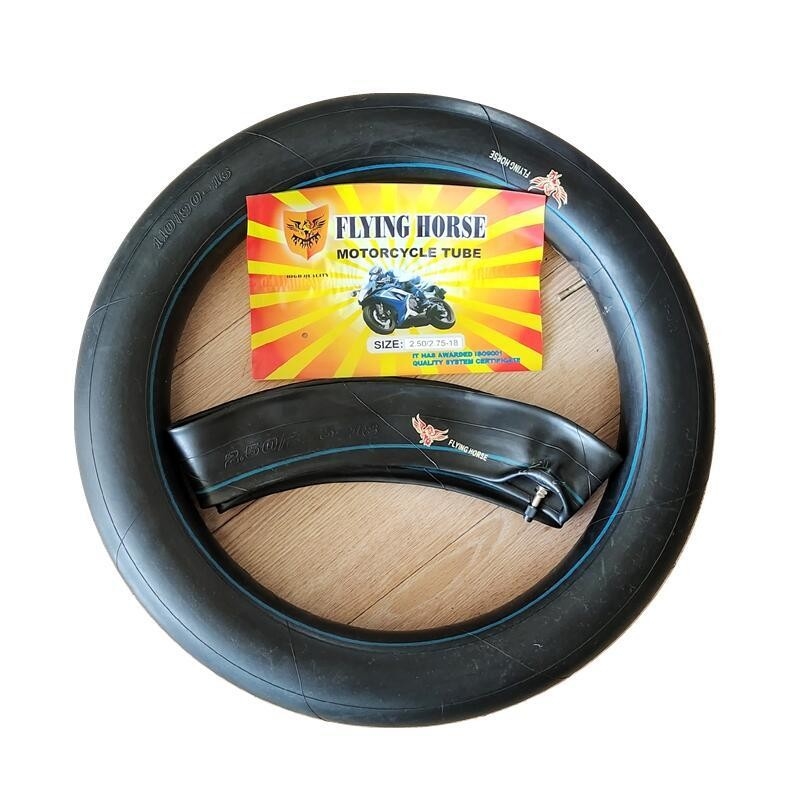 Valven en 500% 530% Elogatie Natuurrubber Inner Tube voor 3.00-18 Motorfietsband