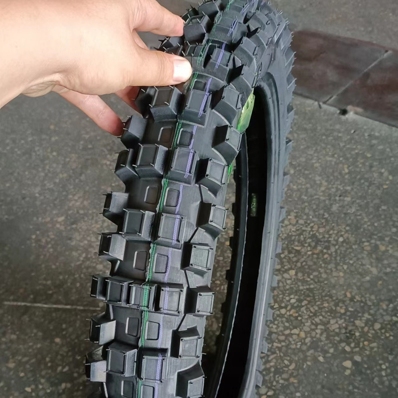 3.00-14 Motorfietsband 6 PR Ply Rating voor langdurige duurzaamheid