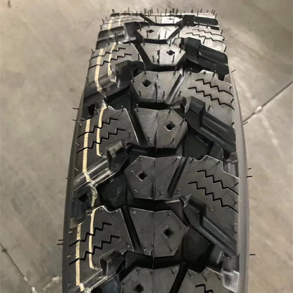 5000 stuks per dag Productiecapaciteit Beast Motorfietsbanden 5.00-12 voor de Afrikaanse markt