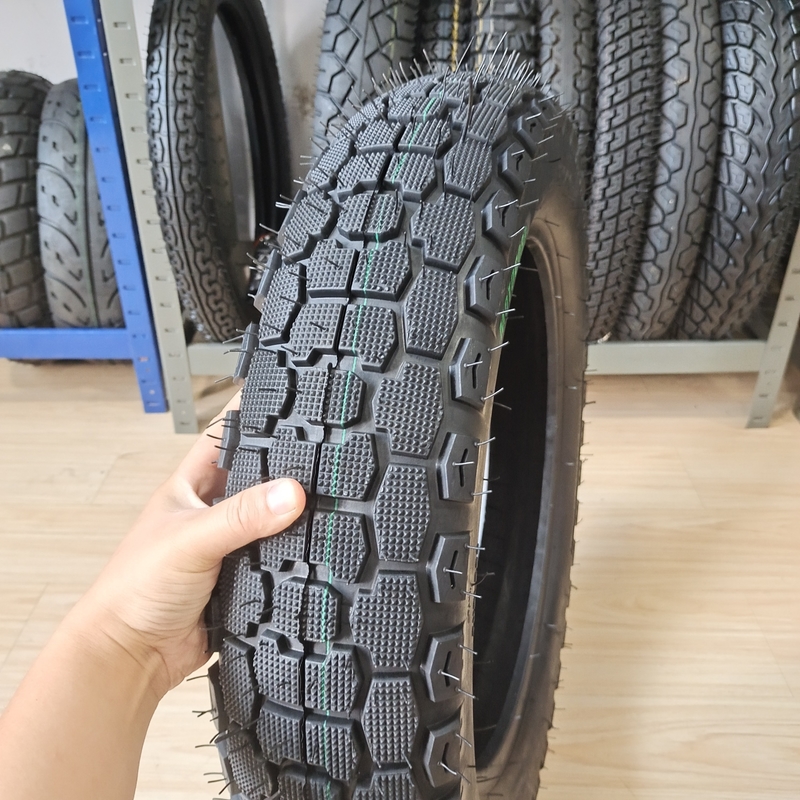 slijtvast motorfietsband 130/90-15 met natuur rubber staal nylon grondstof