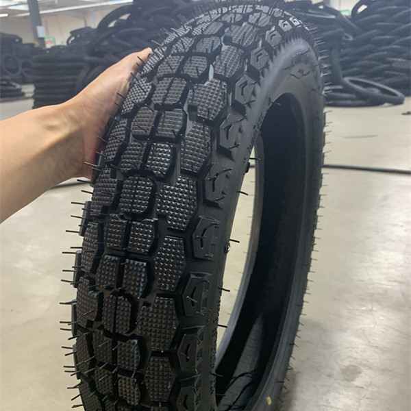 Direct leveren 110/90-16 motorfietsband met 20000 km levensduur