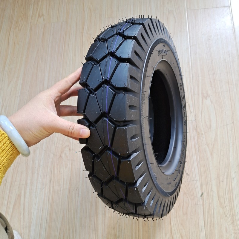 OEM Acceptabele motorfietsband High Speed band 4.00-8 met natuur rubber staal nylon