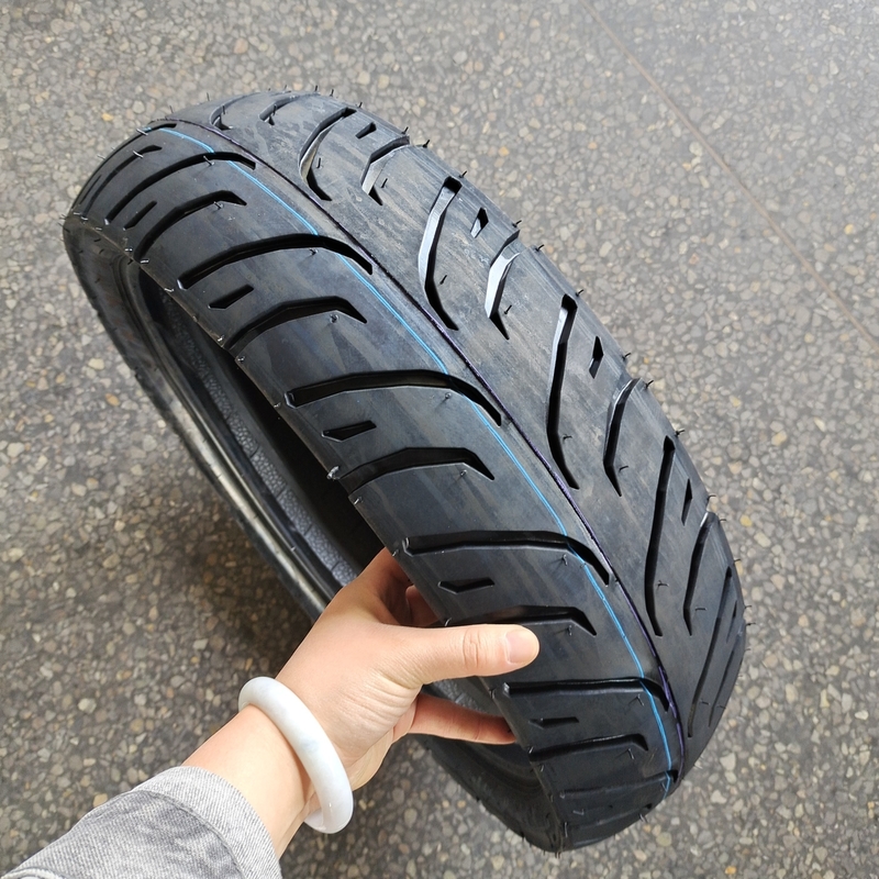 140/60-17 D Motorfietsbanden van natuurlijke rubber met 6pr/8pr Ply rating