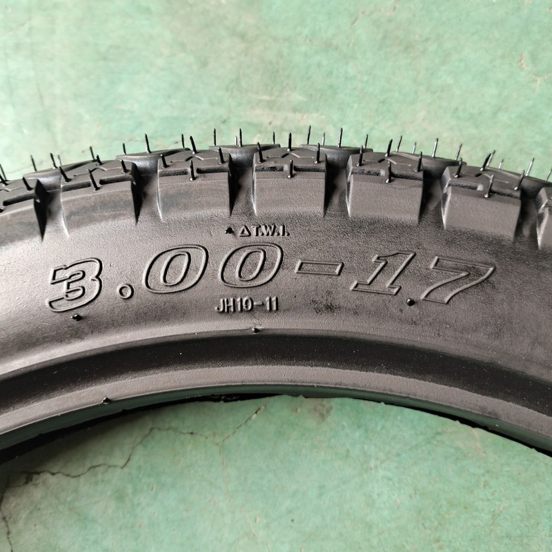 Motorfiets 17 band 3.00-17 Supermoto band met langdurige treksterkte