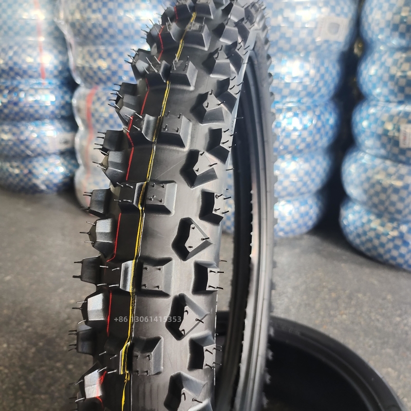 Ervaar het verschil met onze 90/90-21 909021 TT/TL offroadbanden voor motorfietsen