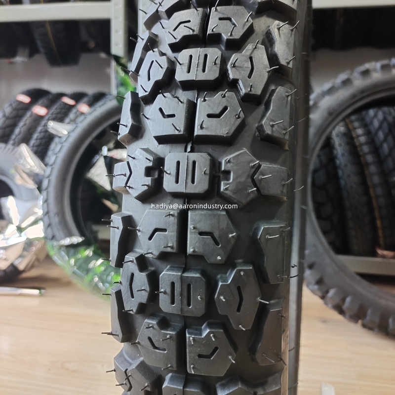 Productiecapaciteit 5000 stuks per dag 18 inch motorfietsband 90/90-18 909018