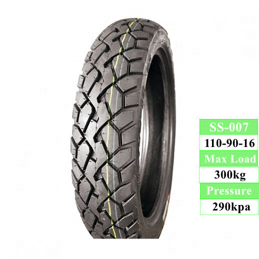 Productiecapaciteit 5000 stuks per dag 110/90 16 Tubeless motorfietsband met bandenhoes