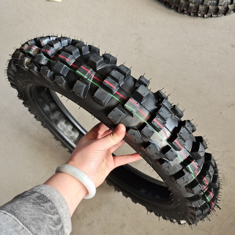 Direct natrual rubber nylon buisloze motorfietsband 4.10-18 voor motorwielen en -banden
