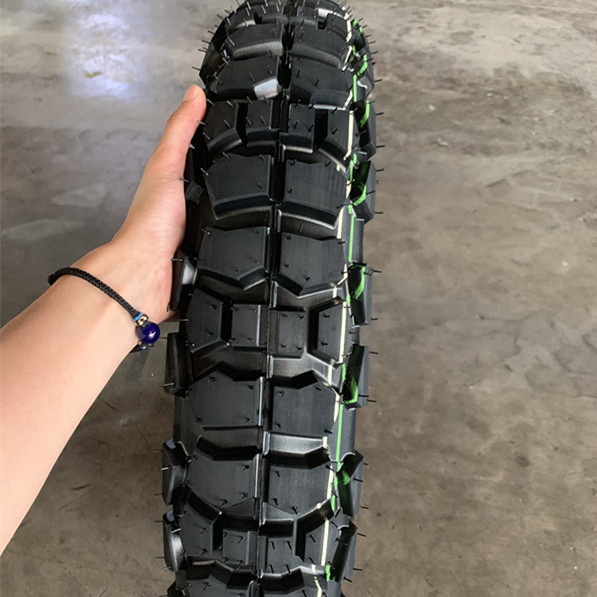 Super 460-18 Rubber Motorcycle Tire and Tube voor in Qingdao Port Loading Port Qingdao